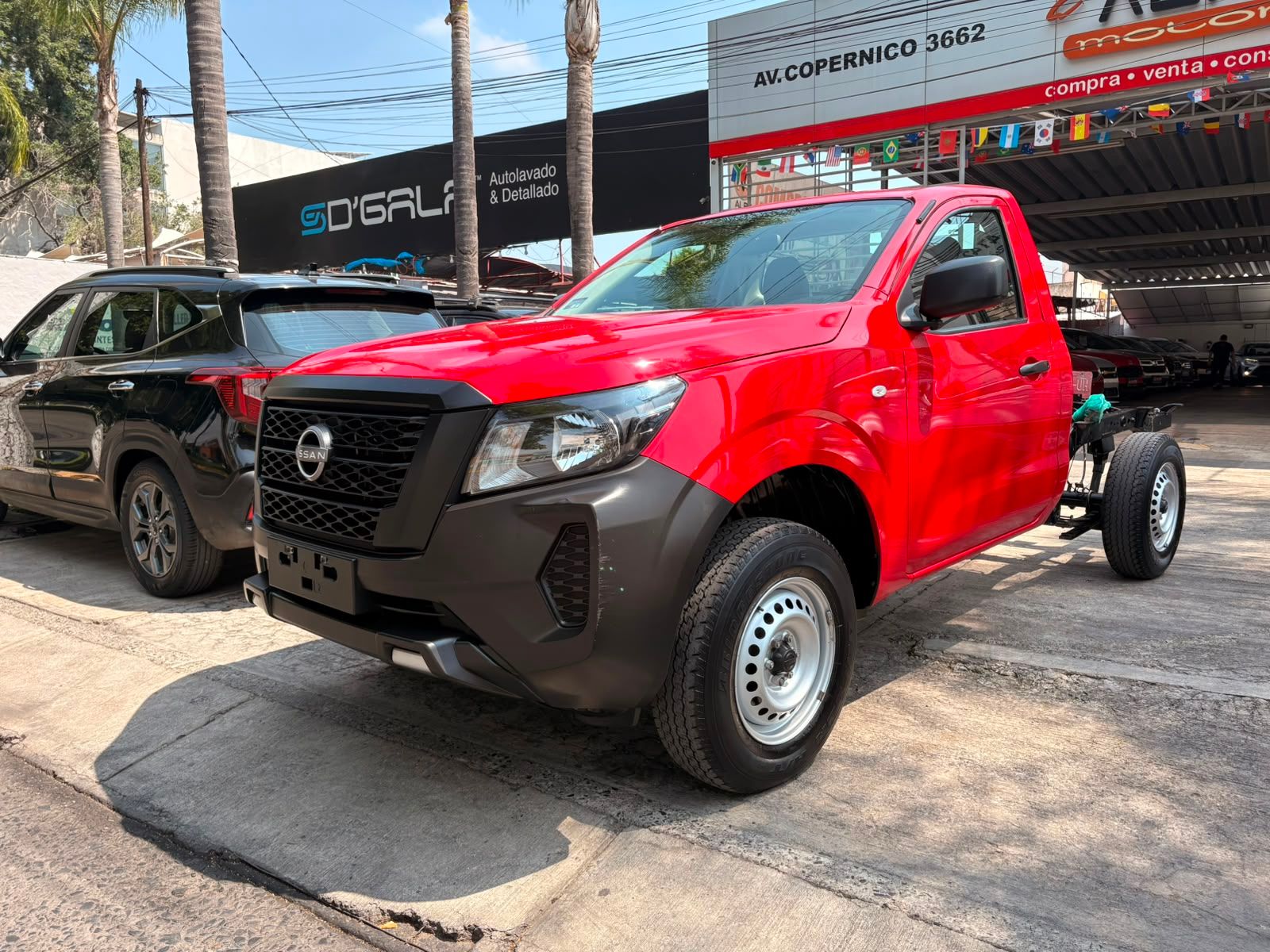 NISSAN NP300  2024 en venta